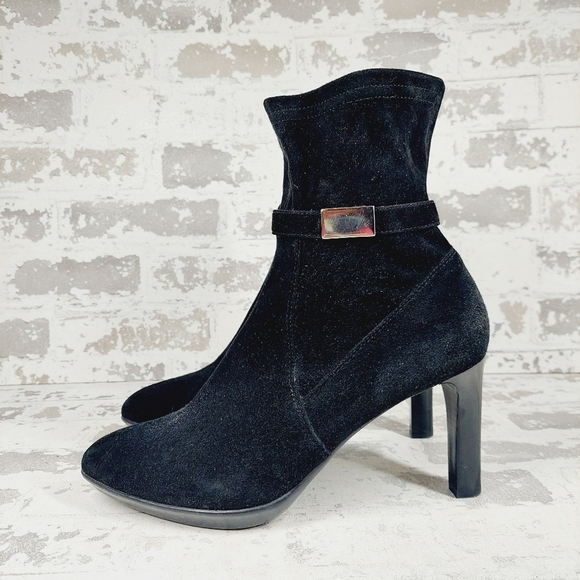 Aquatalia Shoes - NEW Aquatalia Rania Black Suede Buckle Ankle Booties I319
